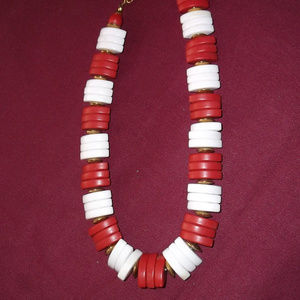 Vintage White Brick Red Beaded Necklace chunky